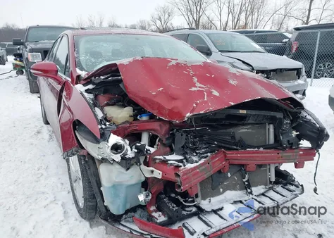 2013 Ford Fusion Se z USA, uszkodzony, nr VIN 3FA6P0H74DR213231